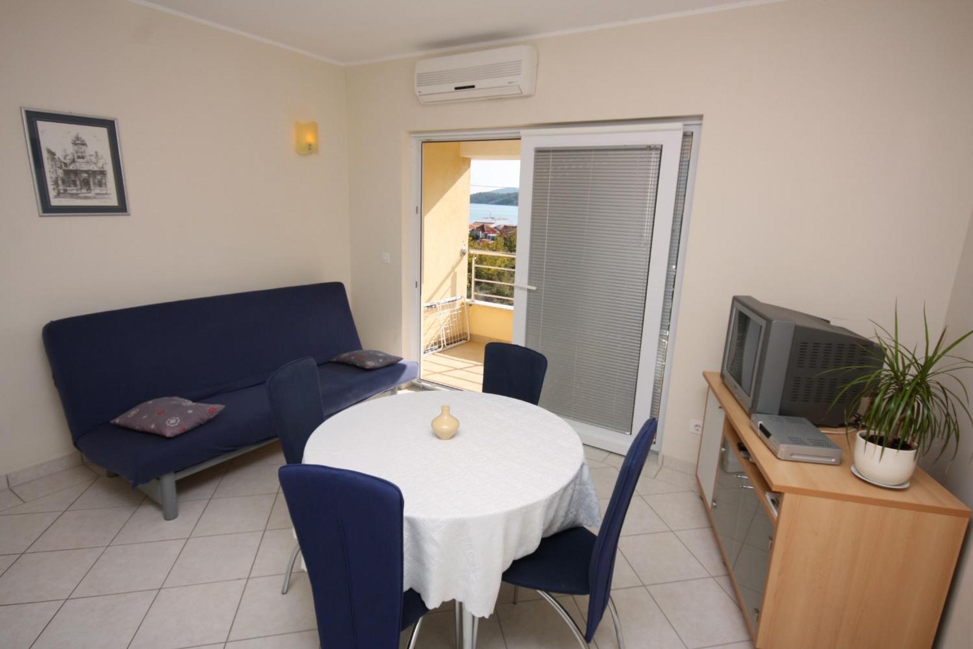 Apartments By The Sea Vinisce, Trogir - 5229 חדר תמונה